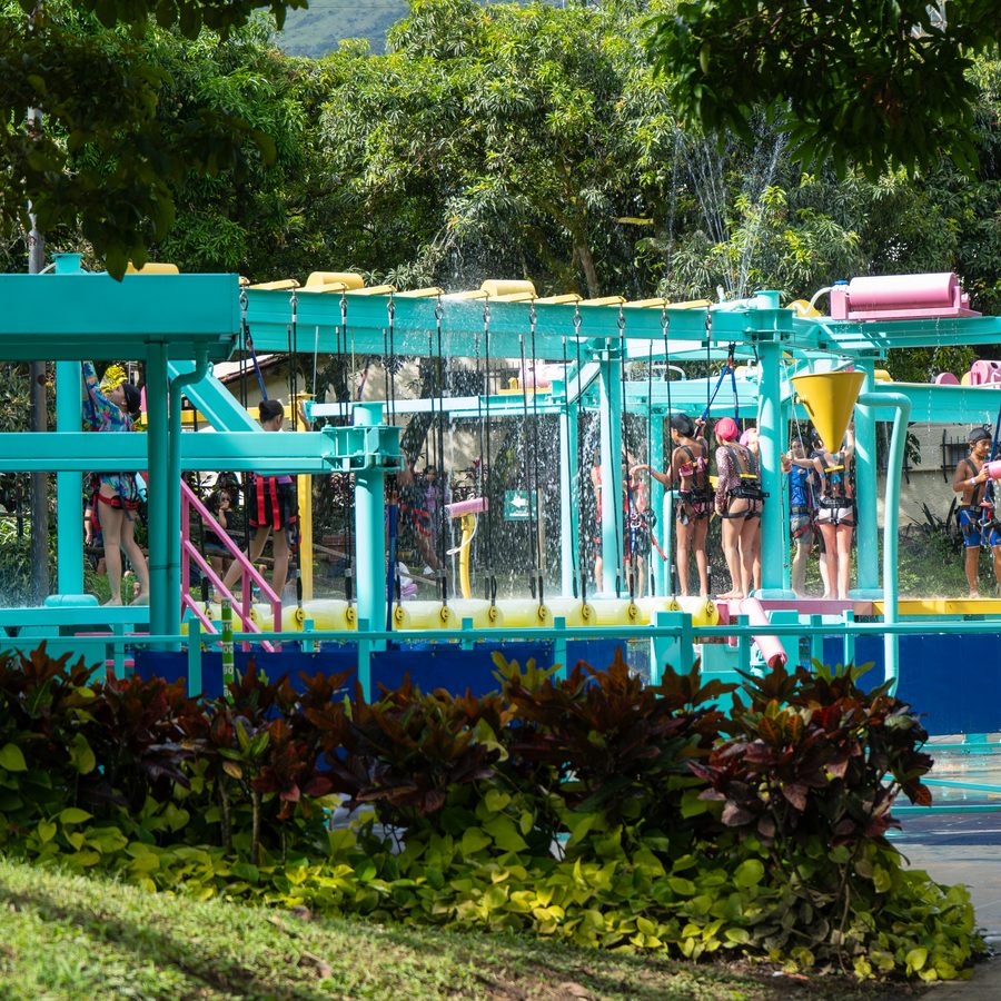 Atracciones acuáticas del Parque Comfama Las Ballenitas